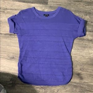 Short sleeve sweater